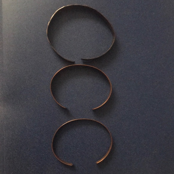 Vintage copper bracelets - Picture 2 of 3